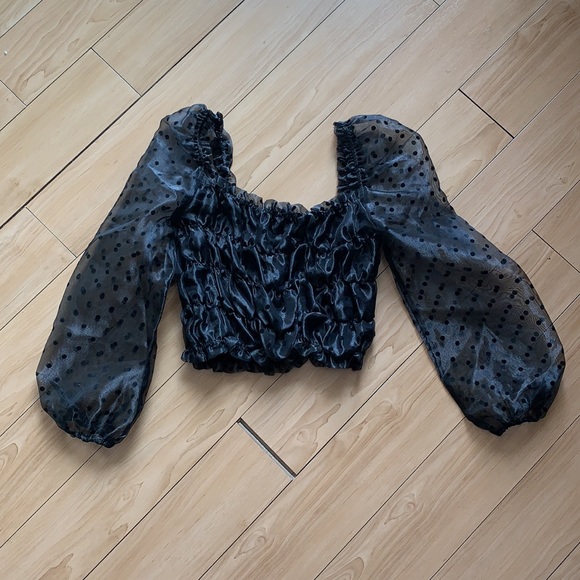 Black polka dot mesh top - Picture 2 of 2